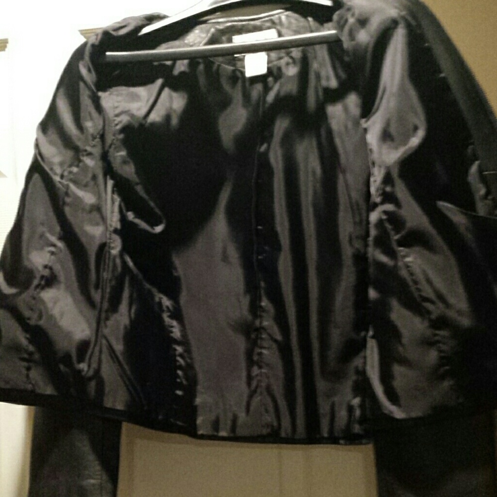 Leather jacket - Picture 5 of 5